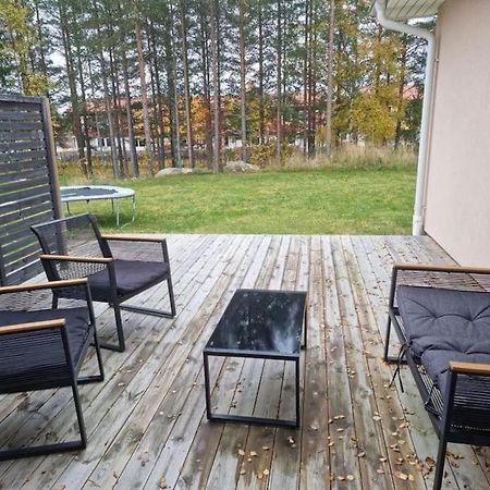 Beautiful Terraced House With Private Parking Villa Sandviken Bagian luar foto